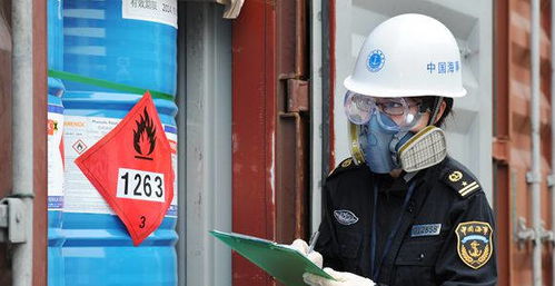 上海港海运进口危险品代理报关实务与化学品进出口清关核心要求详解